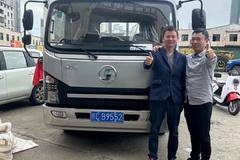 在江西省宜春市1台德龙G1载货车成功交付客户
