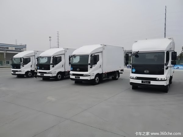 新车13.98万起,比亚迪全新轻卡T5系列上市,配备刀片电池