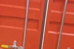 1台140马力悍将厢式运输车成功交付客户