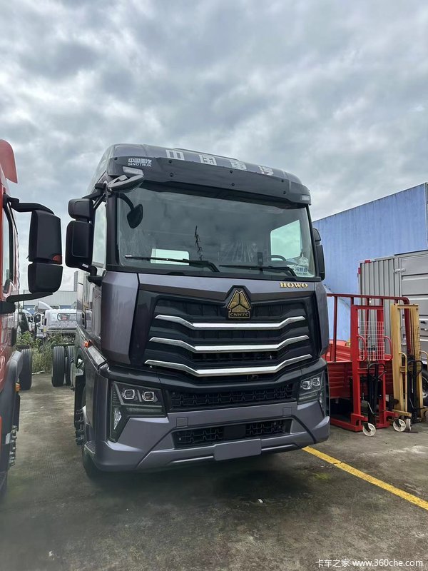 HOWO Max��س��ֳ���ʱ������ �Ż�26��