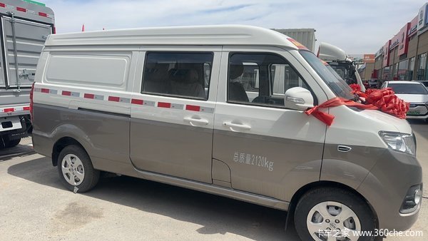 新海狮X30LVAN/轻客限时促销中 优惠0.3万