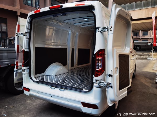 东风新能源面包车7个方,城市货的,用途多多,成本低,收益高