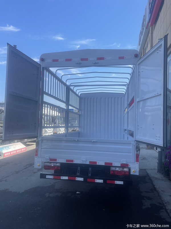 优惠0.55万,东风多利卡新款任吾行油气两用载货火热促销中