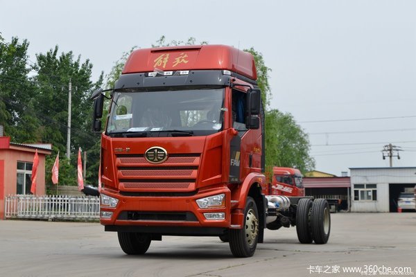 一汽解放 J6L中卡 精英版 260马力 4X2 6.8米厢式载货车(国六)(CA5180XXYP62K1L4A2E6)