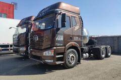 解放J6P 6*4 486马力 天然气牵引车 热销中