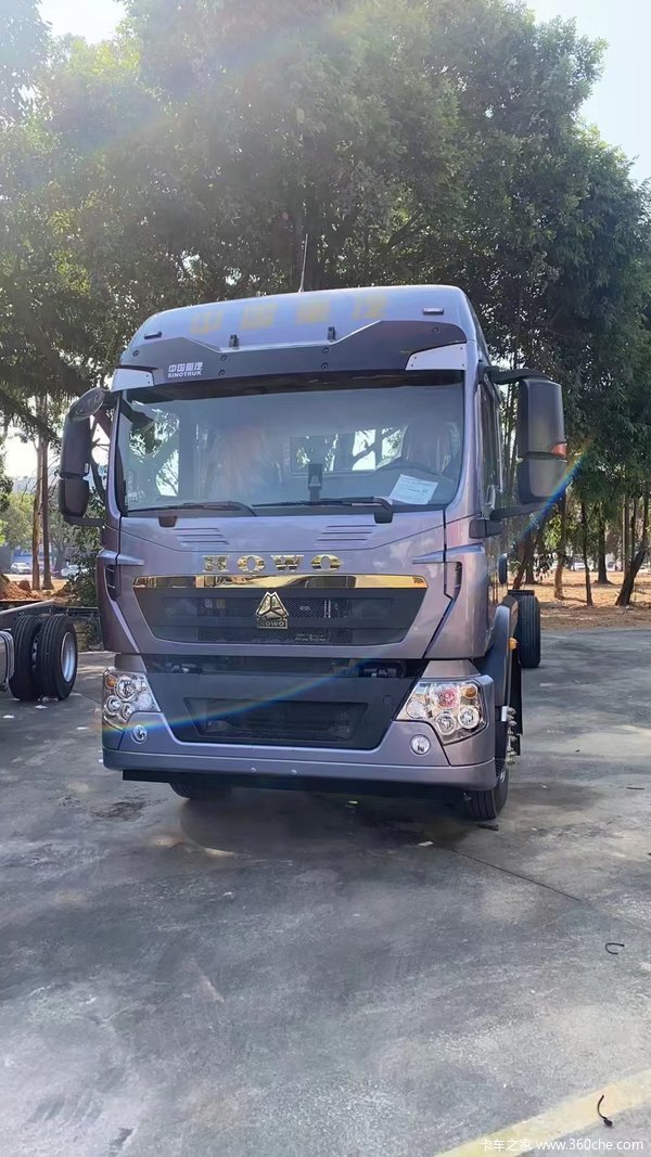 优惠0.8万 东莞市HOWO TX7载货车火热促销中