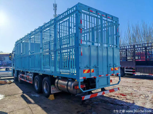 现车出售，解放JH6 580马力前四后八 9米6 载货车