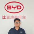 何经理