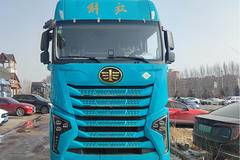 本店新到，解放新JH6 630马力天然气牵引车