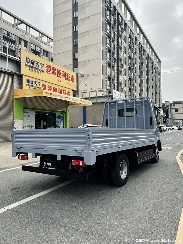 比亚迪轻卡T5栏板车型 适合五金模具机械等行业