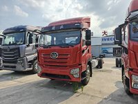 青岛解放 JK6中卡 240马力 4X2 6.8米栏板载货车(CA1180P28K8L2E6A90)