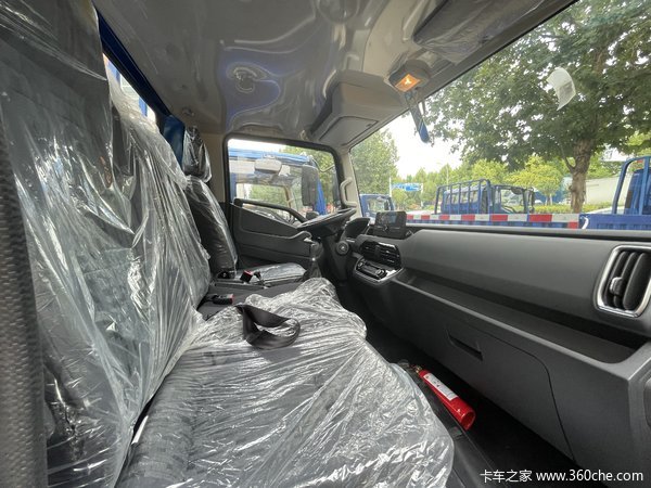 上汽跃进超越C500载货车限时促销中 优惠1万