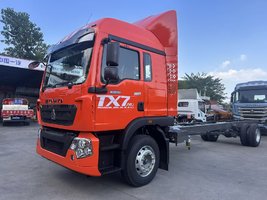 ���ִ������嵼�����ϳ�����ӭƷ����