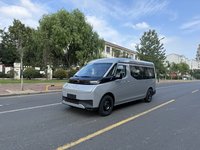 远程 超级VAN 驭程版 6座 中轴中顶纯电动轻客 智芯68kWh