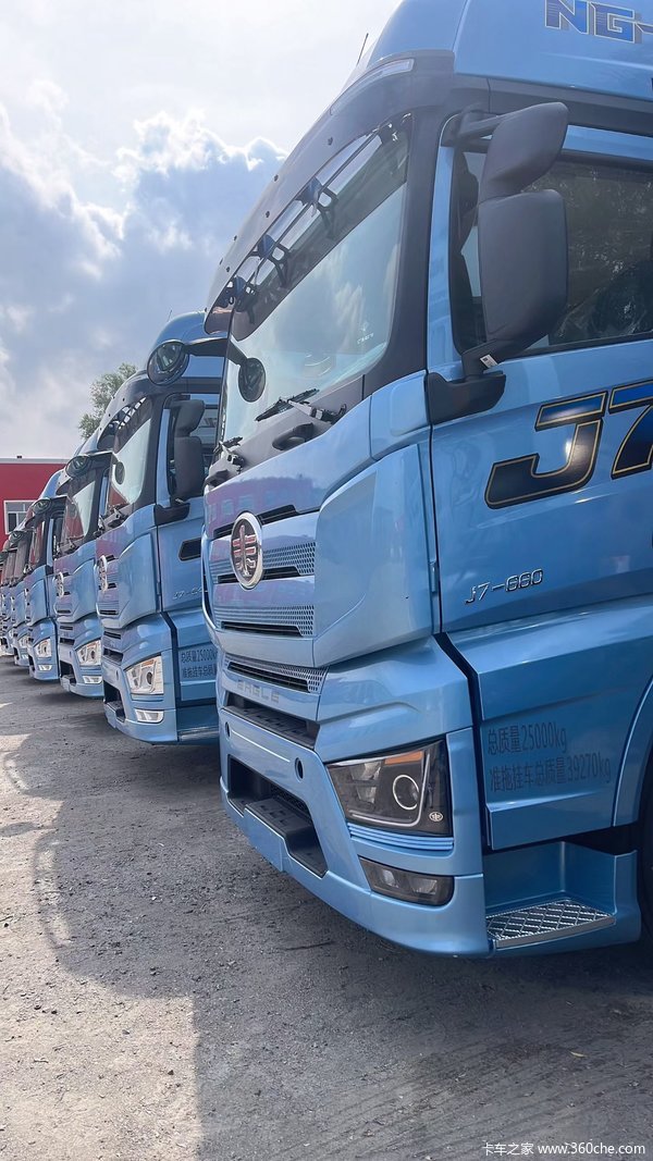 解放卡车巅峰让利，特价风暴来袭，手慢无