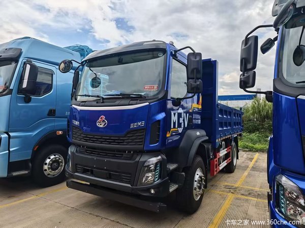 东风柳汽乘龙M3V 4.3L柴油 240马力 4X2 法士特10档 4.5米自卸车