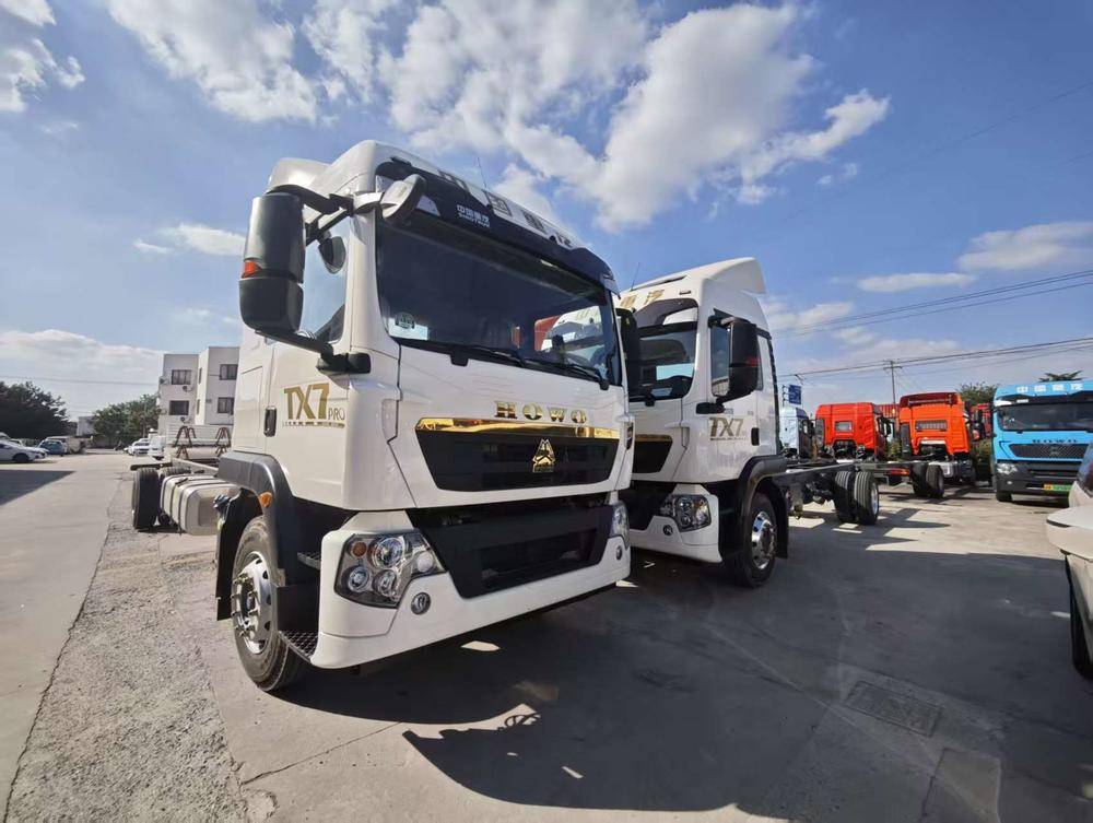 �Ϻ������������۷������޹�˾�������ؿ�4S�꣩