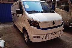 东风新能源面包车7个方，贷款8万两年免息，新车优惠促销中！