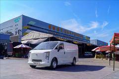 新车到店 昆明市跨越星光电动封闭厢货仅需7.99万元