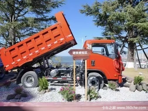 HOWO猛士 承运山海 豪沃自卸车全国首发上市发布会大理圆满举行