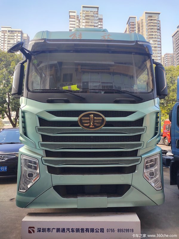 疯狂促销，直降1.88万！深圳市鹰途牵引车系列优惠价