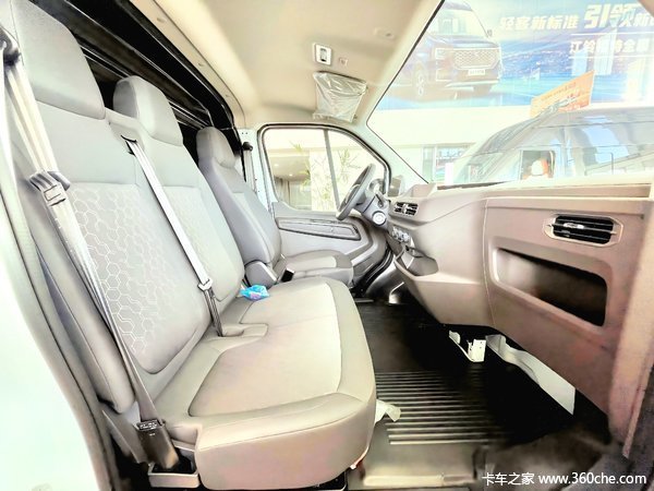 黑龙江江铃福特新能源E福顺荣耀上市！