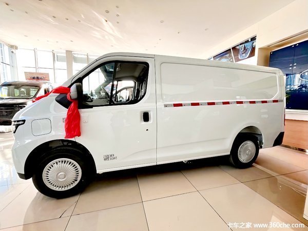 黑龙江江铃福特新能源E福顺荣耀上市！