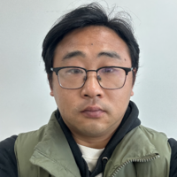 李新