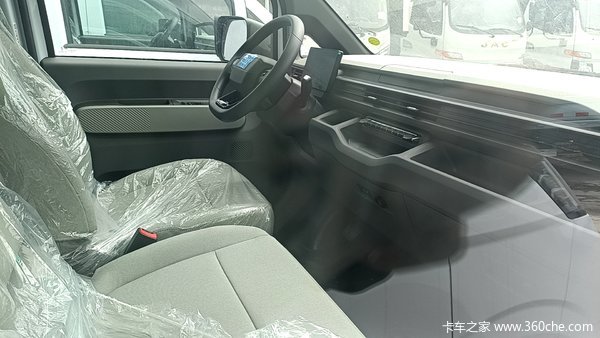 远程 全新星享V7E 2025款 智富版 2座 纯电动封闭货车 智芯51.4kWh