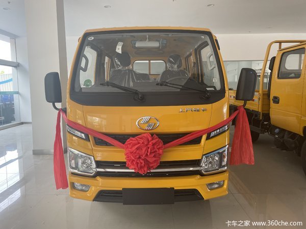 优惠0.3万 上汽跃进福星S80汽油双排栏板小卡火热促销中