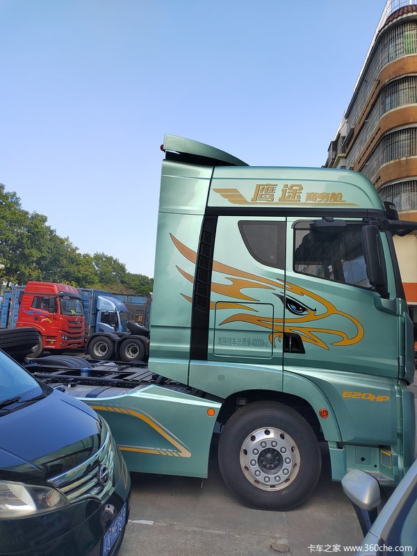 深圳市鹰途牵引车系列,打折优惠,降1.68万,赶快抢购!