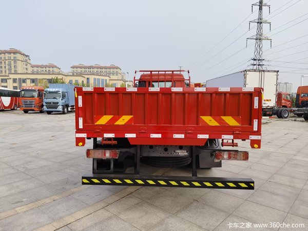 HOWO NX载货车青岛市火热促销中 让利高达0.5万