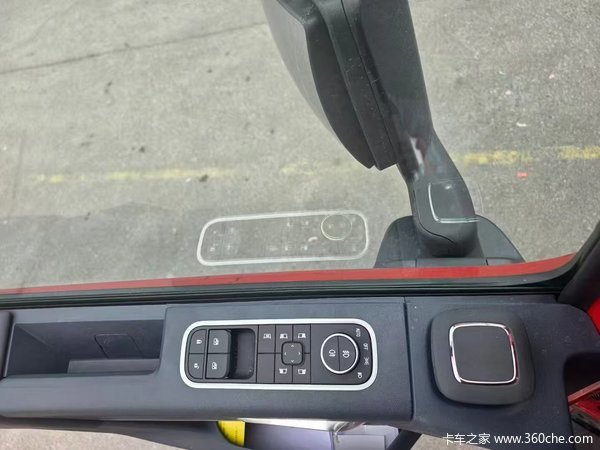 天龙KH现车两台,48w上路