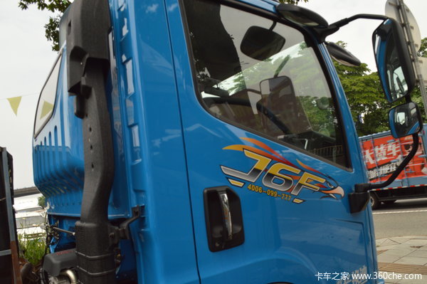 解放 J6F 180马力 5.16米单排厢式轻卡