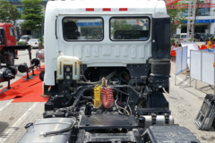 华菱重卡来了 请过来看看