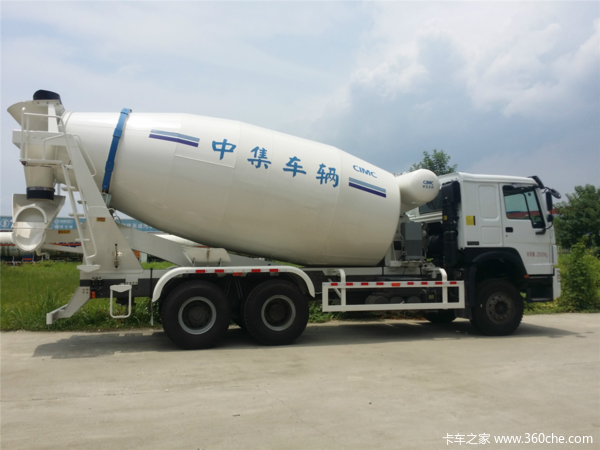 中集华骏15方混凝土搅拌车-新车到店