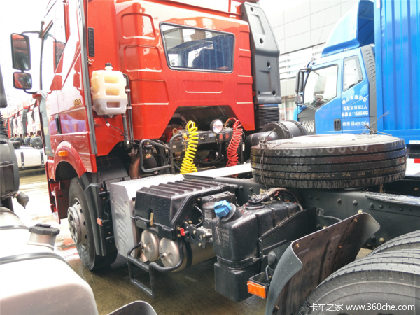 三台全新J6P 460马力领航版到店