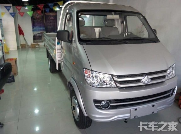 新车到店 泉州长安新豹二代微卡4.68万