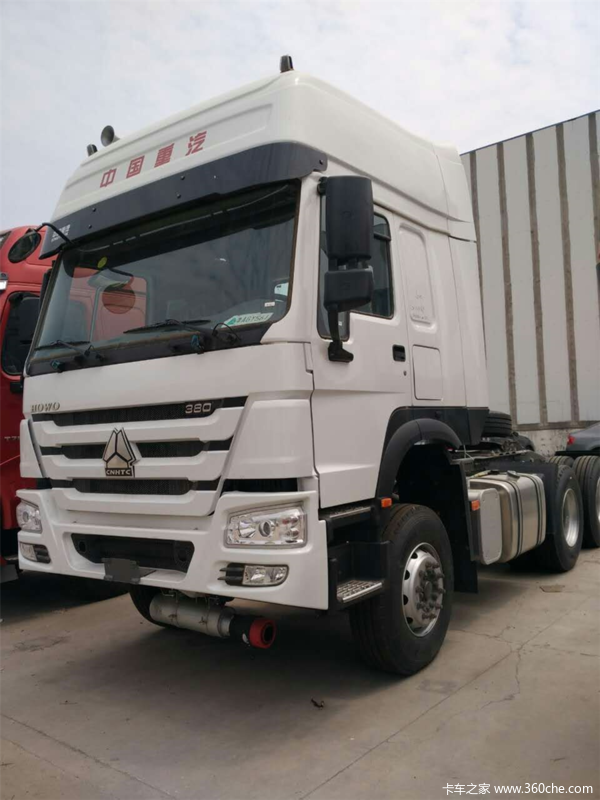 2016年08月25日-2016年08月25日 中国重汽 howo重卡 380马力 6x4 危险