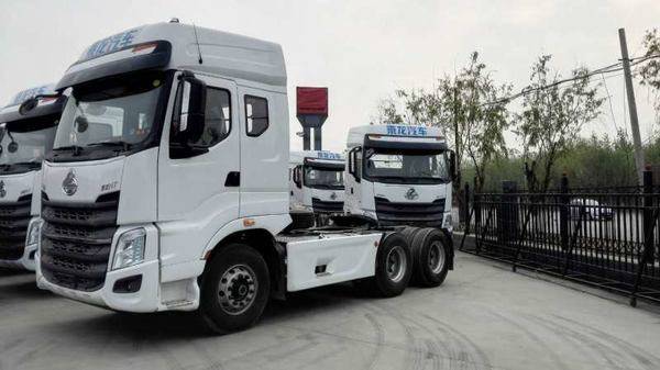 新车优惠 石家庄乘龙H7牵引仅售35.8万