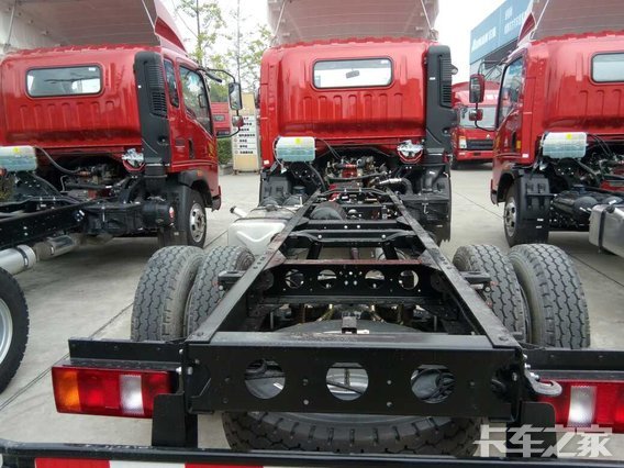 钜惠3千 成都HOWO统帅载货车底盘促销中