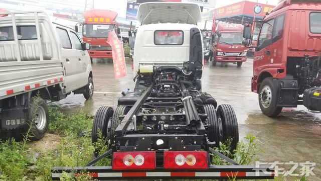直降0.3万 贵阳福田奥铃CTX底盘促销中