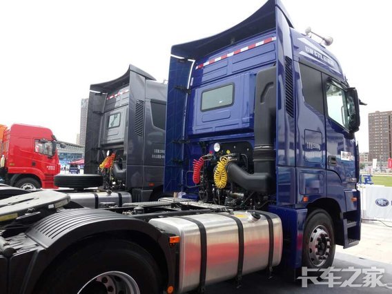 新车促销 长春欧曼GTL牵引车现售35.2万