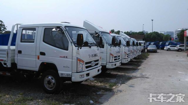 小吨位可进城 宁波唐骏欧冠轻卡促销中