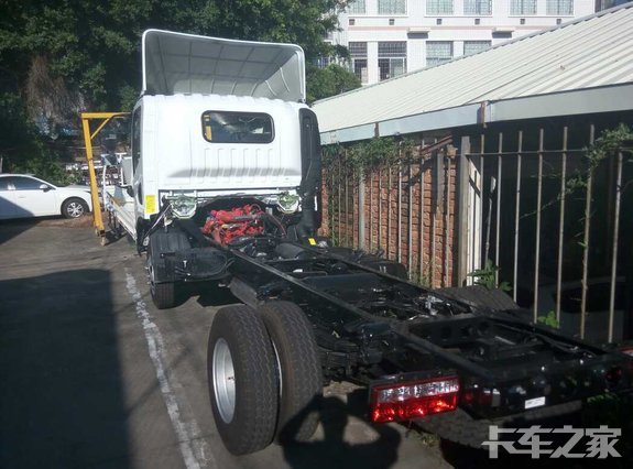 中秋钜惠 厦门解放虎V底盘仅售10.2万元