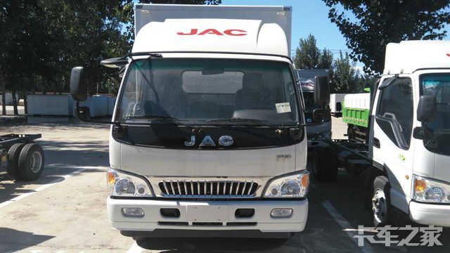 新车促销 北京康铃H载货车现售9.35万元