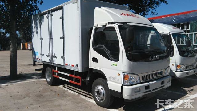 新车促销 北京康铃H载货车现售9.35万元