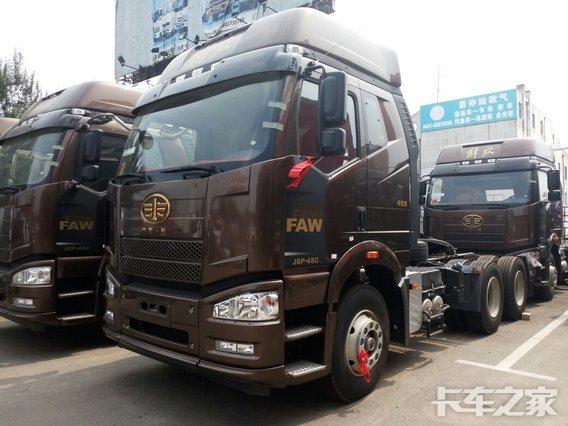 仅售35.6万元 吉林解放J6P牵引车促销中