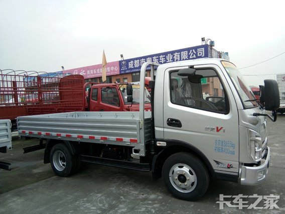 新车促销 成都奥驰v1系载货现售5.68万