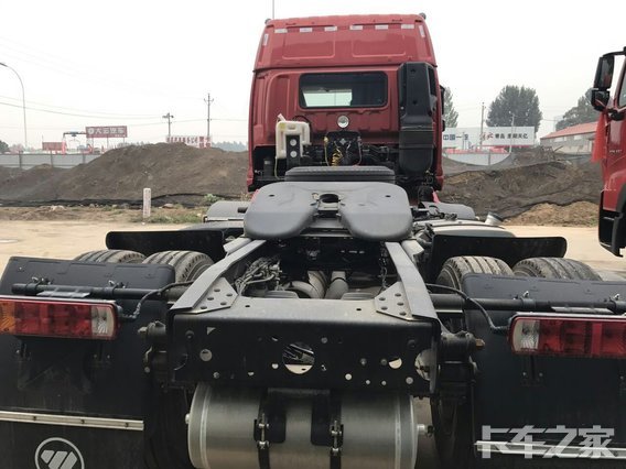 限时抢购 濮阳欧曼ETX牵引车钜惠1.2万